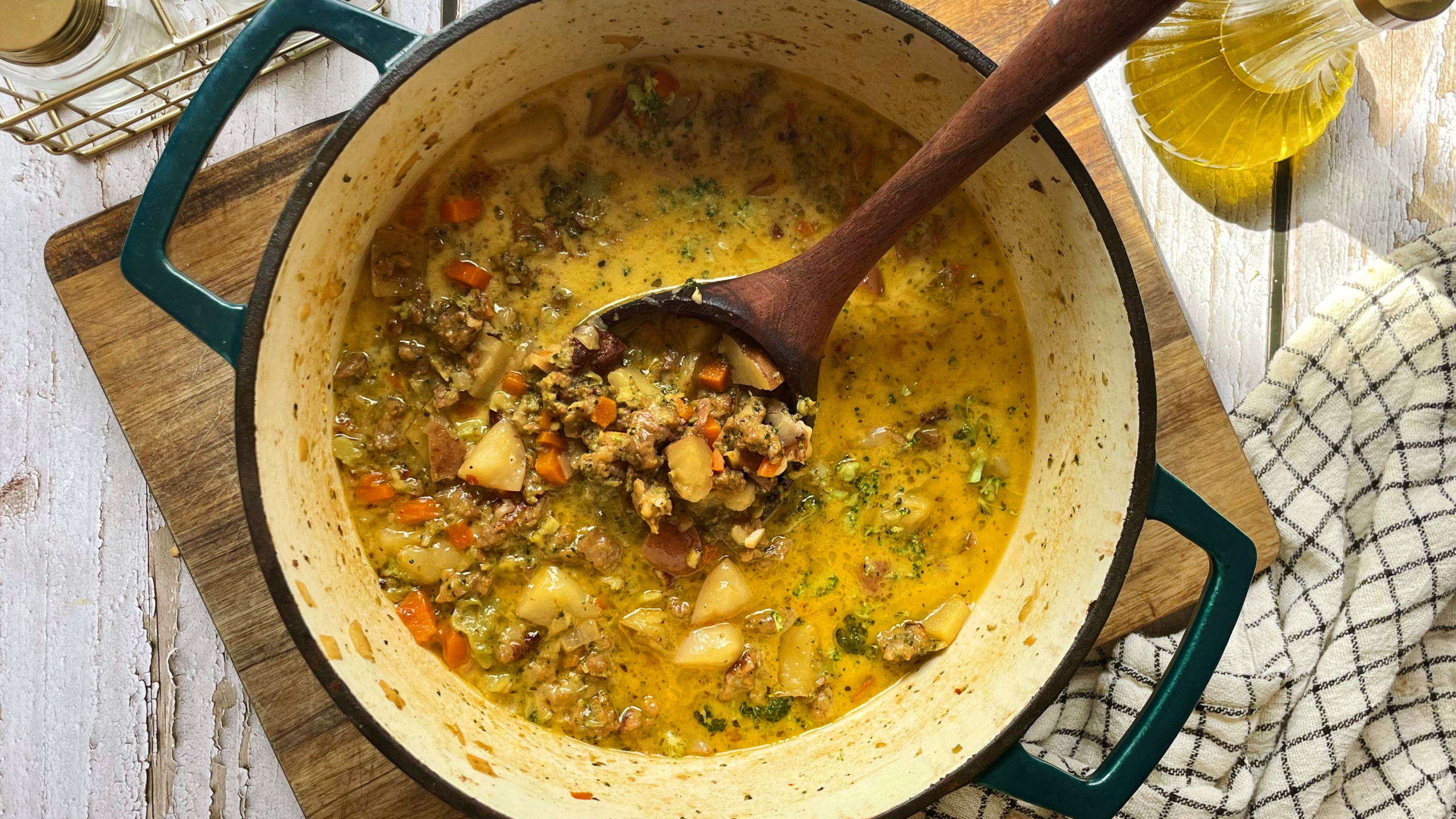 Sausage & broccoli Cheddar Soup